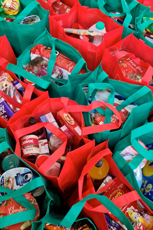 Bags-with-food-in-them